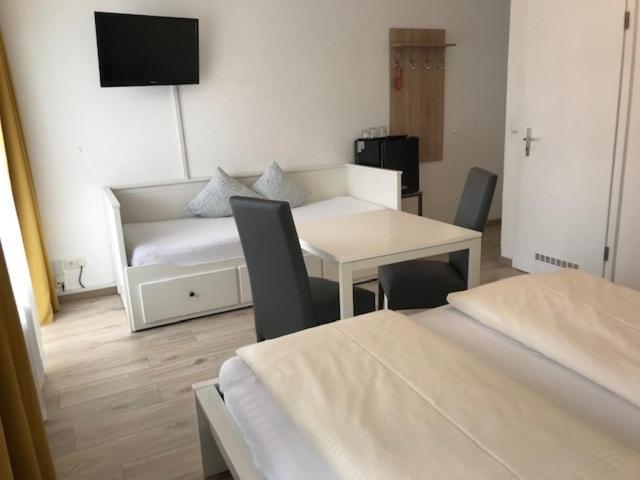 Abendruhe Hotel - Kontaktloser Check In Oberhaching Eksteriør bilde