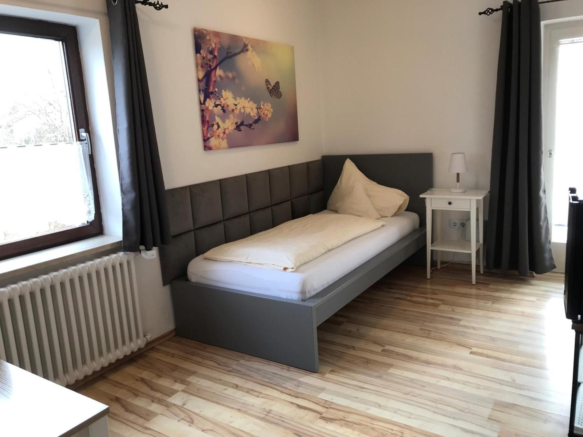 Abendruhe Hotel - Kontaktloser Check In Oberhaching Eksteriør bilde